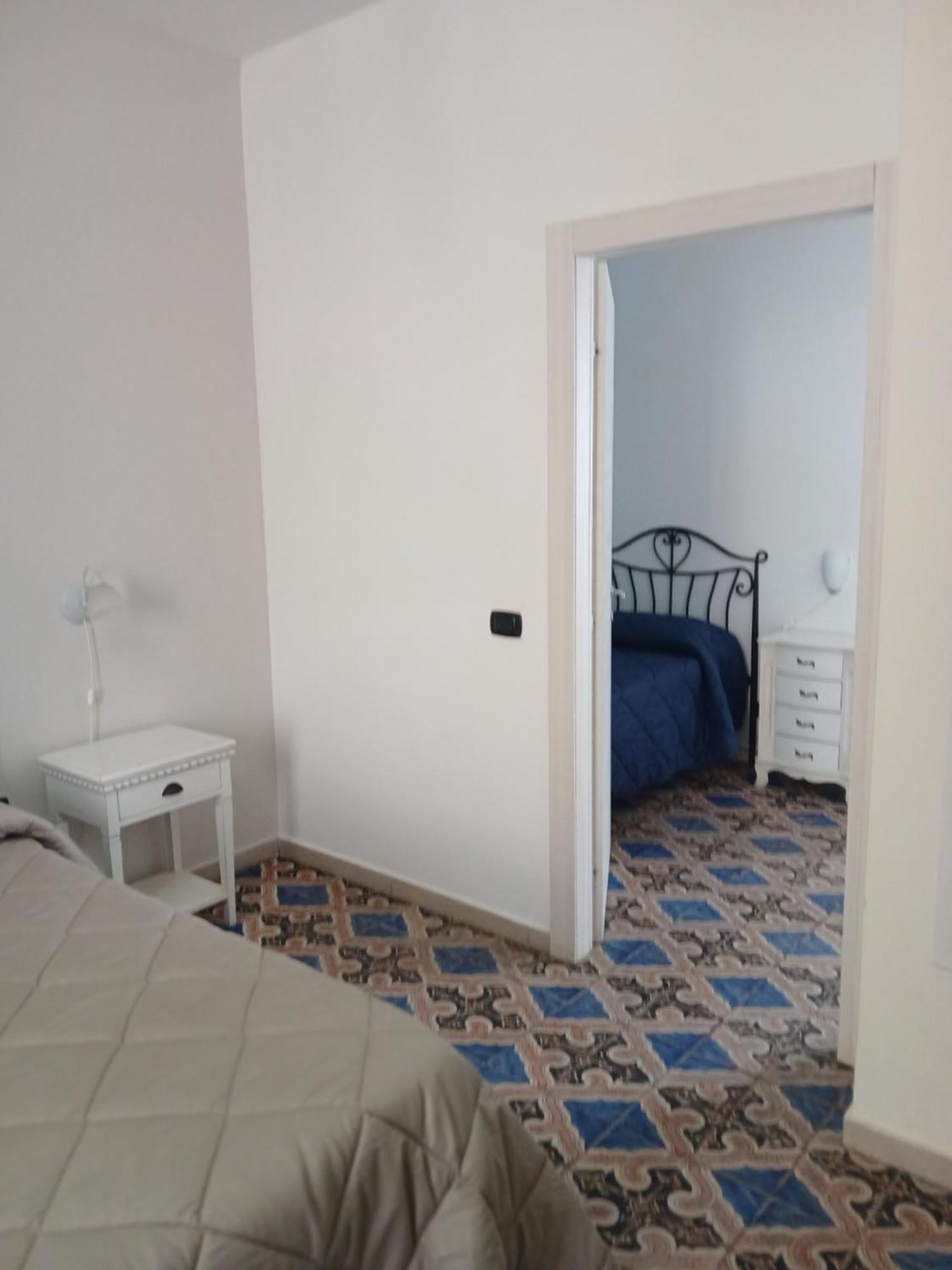 B&B Dimora Di Girgenti Αγκριτζέντο Δωμάτιο φωτογραφία